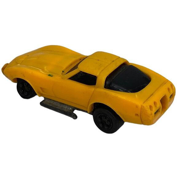 Vintage 1980 Kidco Chevy Corvette Yellow NO LAUNCH KEY Burnin Key Car 1/64 Rare - Picture 4 of 6